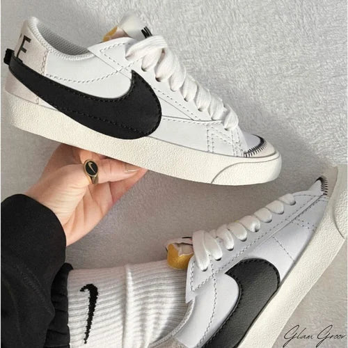 BLAZER JUMBO SHORT - WHITE BLACK