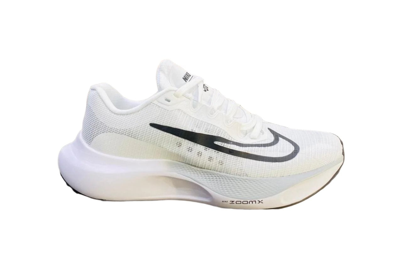 ZOOM FLY 5