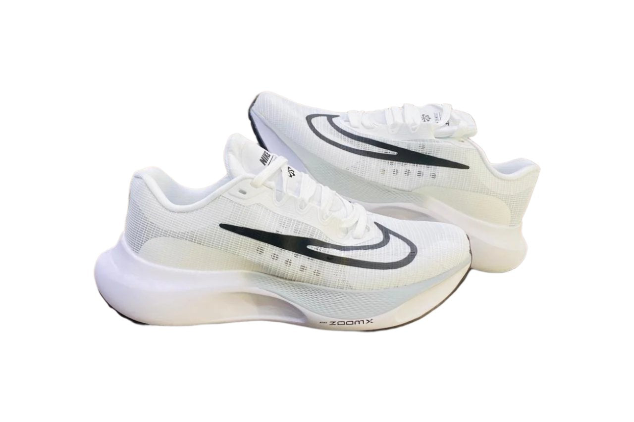 ZOOM FLY 5