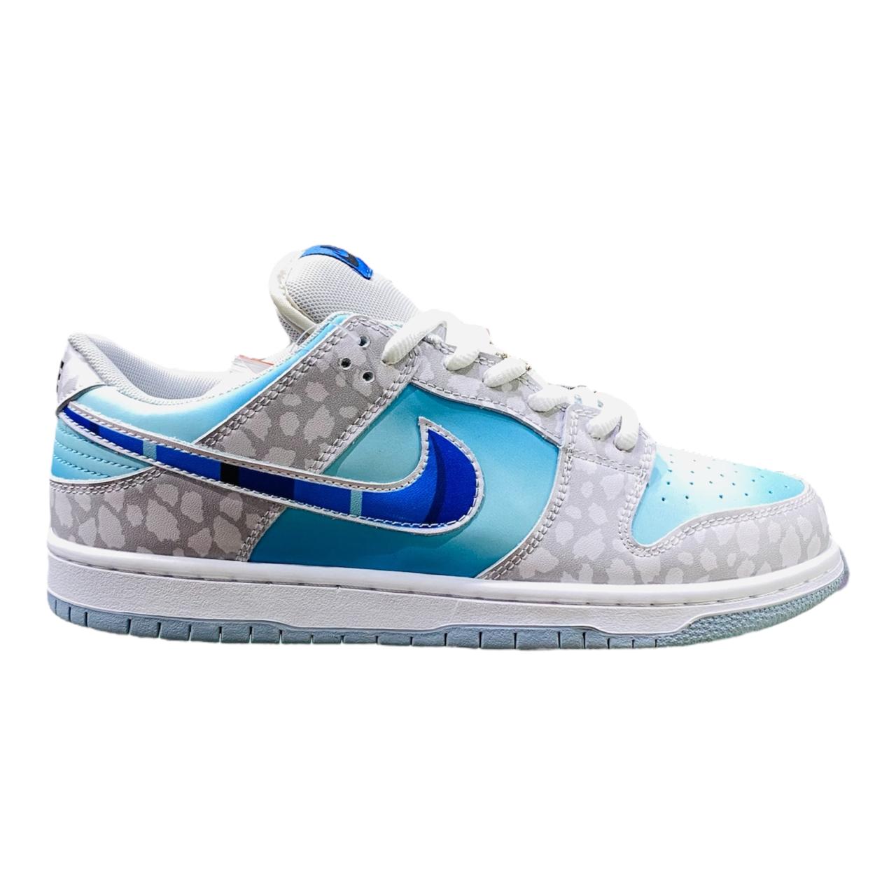 FROZEN X SB DUNK