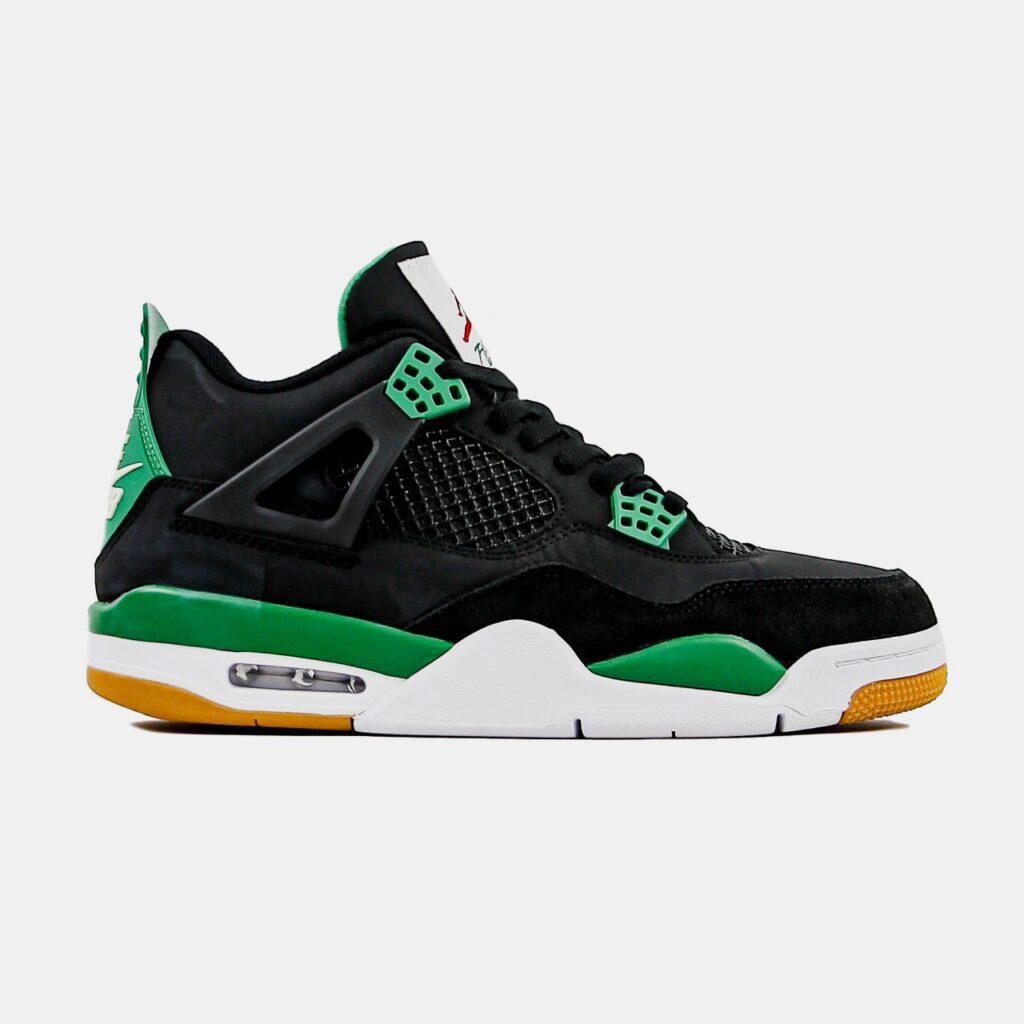 JORDAN 4 SB